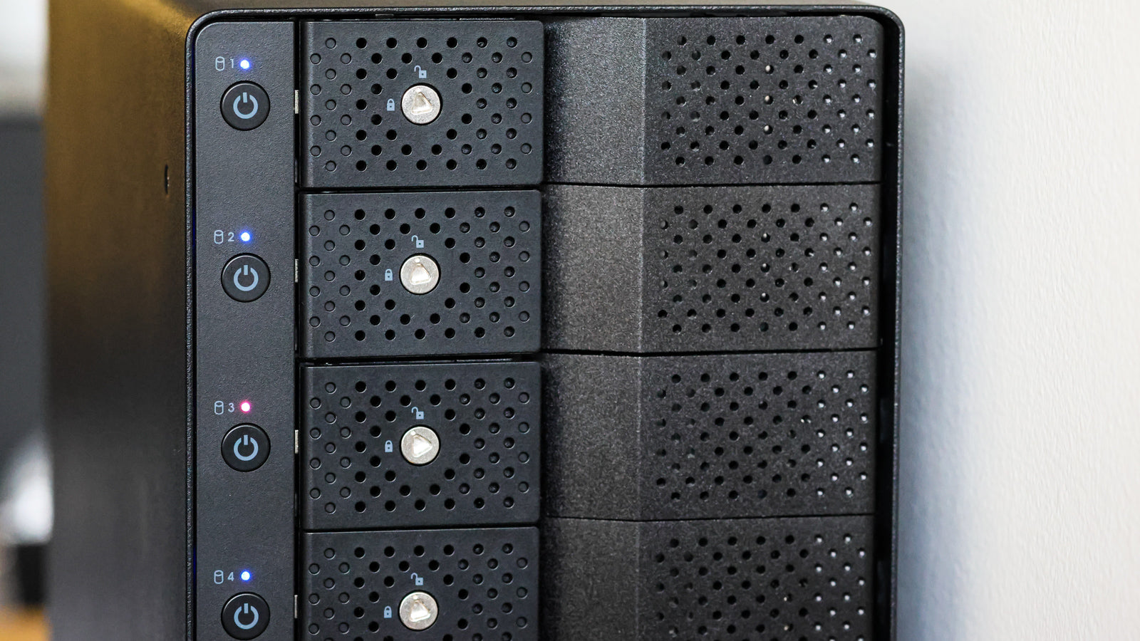 NAS (Network Attached Storage): Endless Possibilities