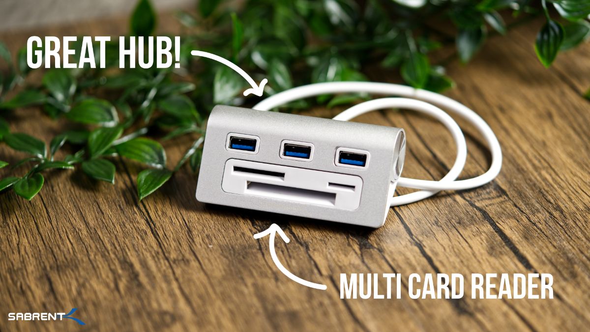 USB 3.0 Hub with Card Reader