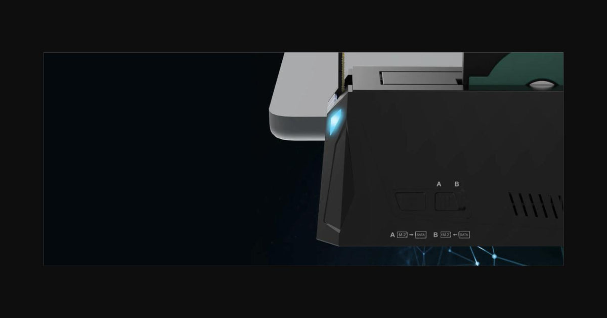 USB-C Docking Station for M.2 PCIe/NVMe and SATA 2.5/3.5-Inch SSD & HDD