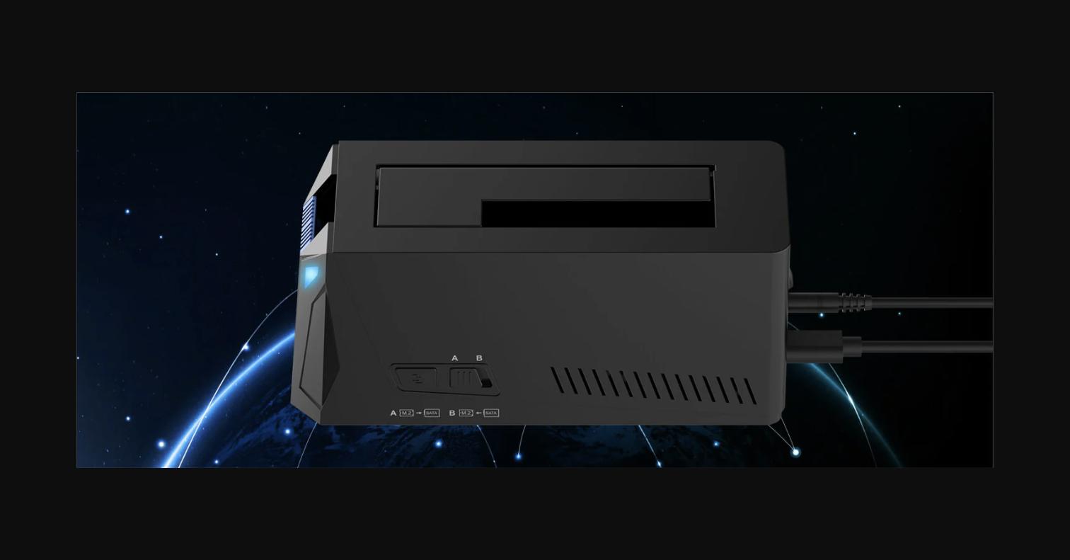 USB-C Docking Station for M.2 PCIe/NVMe and SATA 2.5/3.5-Inch SSD & HDD