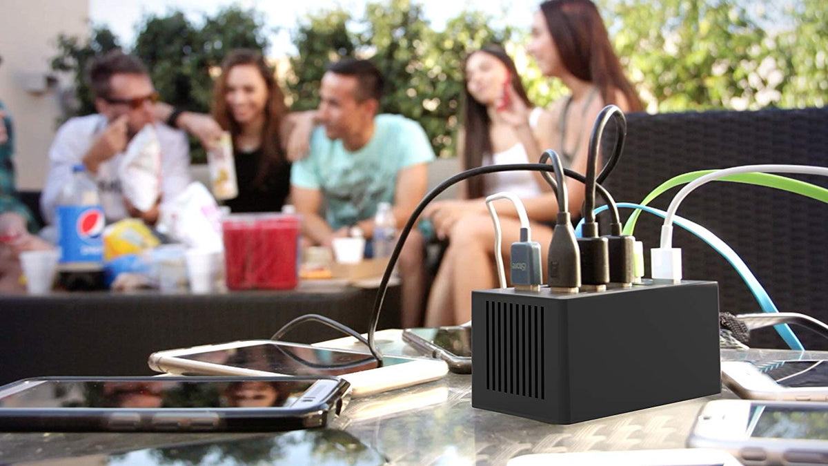 60 Watt (12 Amp) 10-Port Family-Sized Desktop USB Rapid Charger. + 6 Micro USB Cables [X3-3ft and X3-1ft] Black