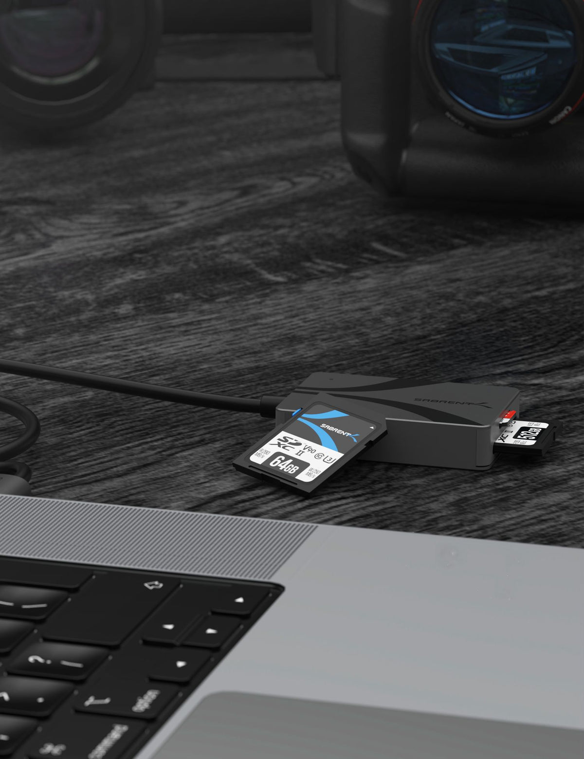 USB Type-C Dual-Slot UHS-II SDXC and microSDXC SD Card Reader
